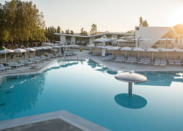 Strandhotel: Falkensteiner Premium Mobile Homes And Camping Zadar